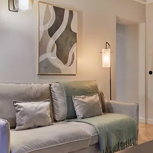 Magnificent - 3br- 8p - Batignolles Apartamento
